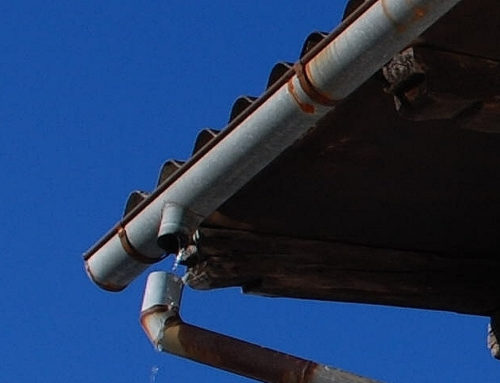 5 Signs You Need to Repair Your Rain Gutters